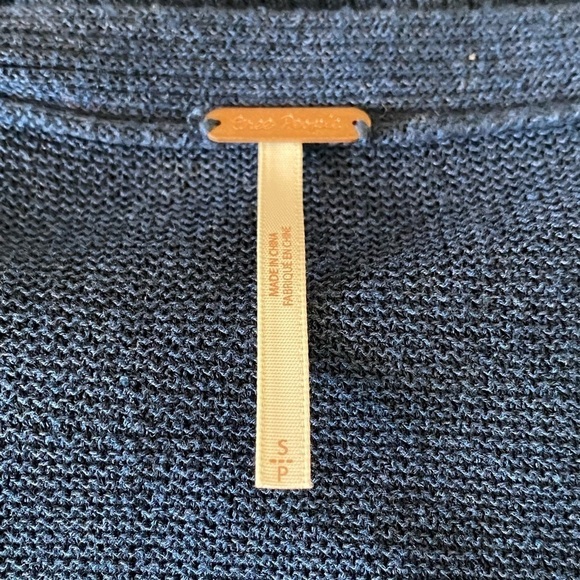 Free People the Andi Long Sleeve Criss Cross sweater in blue size small - Picture 7 of 9